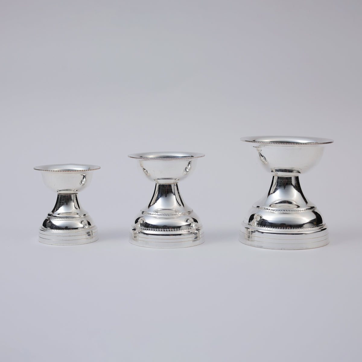 Divi (Plain)
